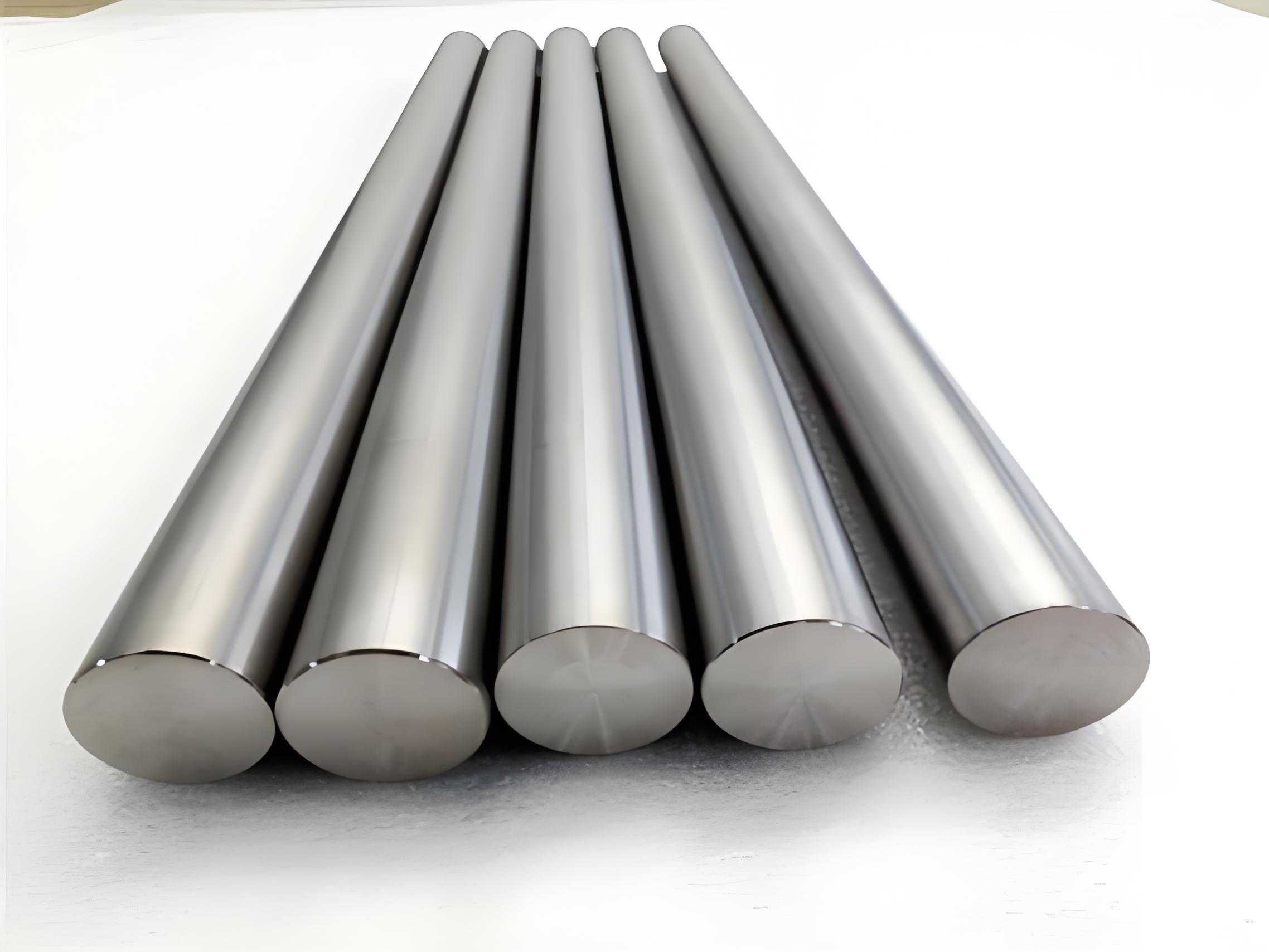 Zakaj je Titanium drag?